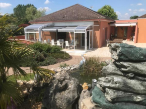 Отель Chambres d'Hôtes La Coloniale  Варец